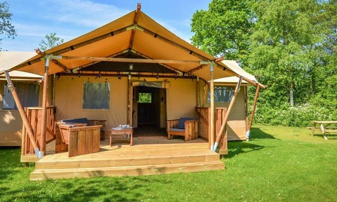 Mol House | Experience Glampingtent Silver Lodge 4 with Pool & Spa