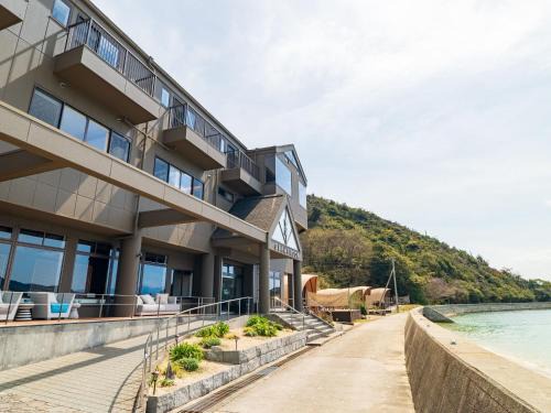 Imabari Other | Top-Rated Glamprook Shimanami: Breakfast & Hot Tub Awaits