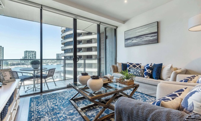 Docklands Condo | Glamptons - Waterfront Apartment with Scenic Views