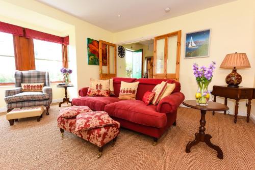 Rushanes House | Experience Glandore Mews in Picturesque Glandore Village
