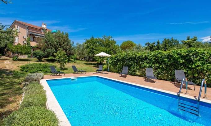 Milohnici Apartment | Glavotok by Interhome