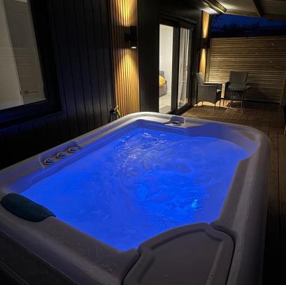 Glenariff Ski Chalet | Experience Glenariff Forest Redwood Lodge: Rated 9.8/10!