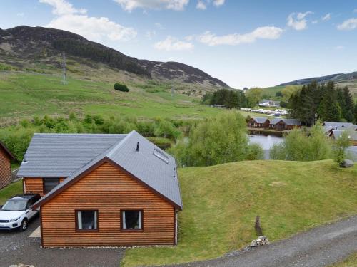 Foss House | Glengoulandie Lodge: Pet-Friendly Retreat Rated 9.4/10