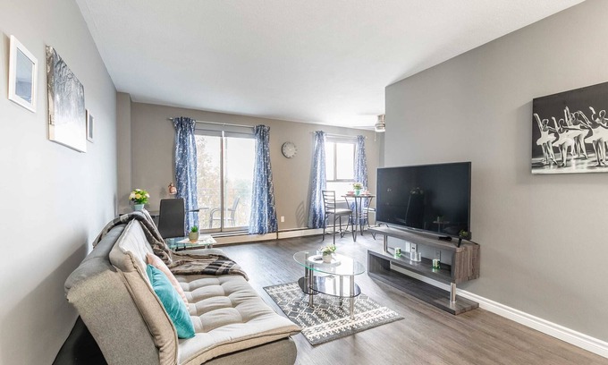 Rosedale Apartment | Glenview West Apt with Patio - Near Downtown!