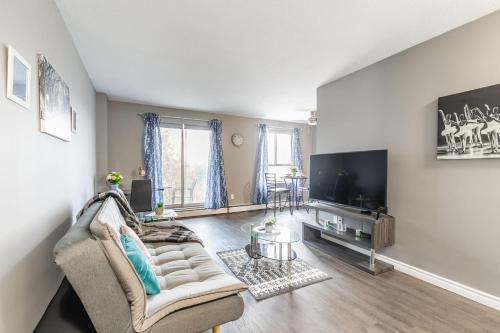 Rosedale Apartment | Inviting Glenview West Apt with Patio - Close to Downtown