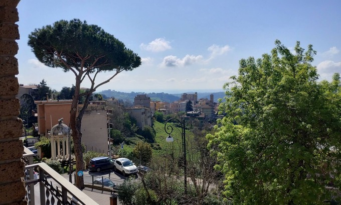 Morlupo Apartment | Experience Gli Archi sul Borgo: Family-Friendly Stays in Rome