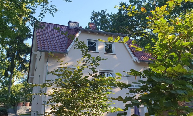Glienicke/Nordbahn Condo | Idyllic Glienicke Apartment with Pool & Spa near Berlin