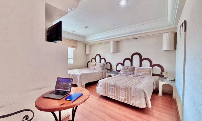Cuautlancingo Hotel | Discover Global Express Puebla: Family-Friendly Retreat