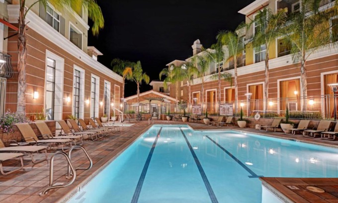 North San Jose Apartment | Elegant Suites at Baypointe Station with Pool & Pet-Friendly