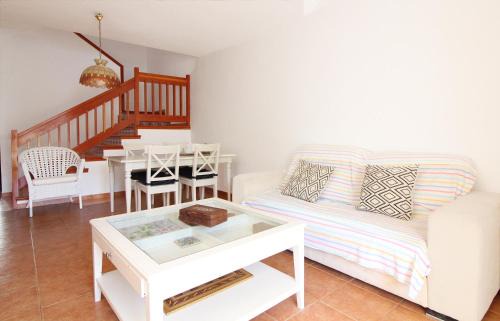 Playa de Almarda House | Family-Friendly Beachside Retreat with Pool at Global Properties