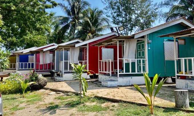 Tanjung Kling Hotel | Budget-Friendly Family Retreat at Global Star Chalet