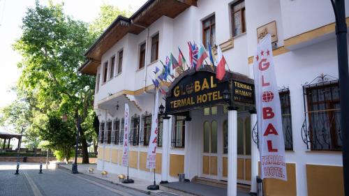 Cekirge Mahallesi Bed & Breakfast | Relaxing Getaway at Global Termal Hotel with Spa & Pool