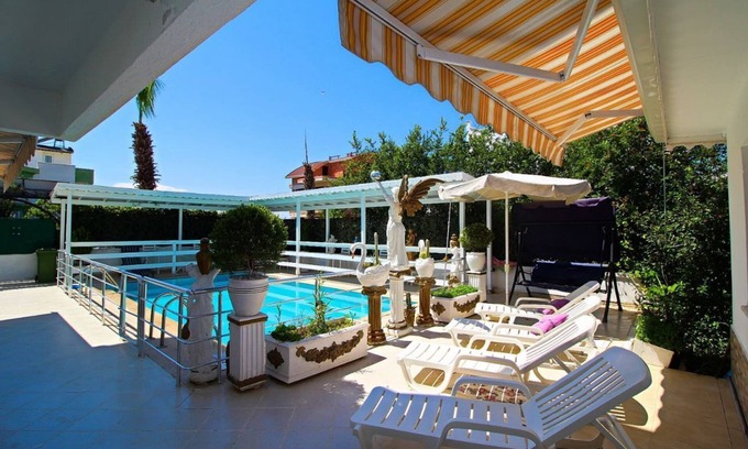 Kadriye Villa | Elegant Villa with Private Pool in Antalya for Your Escape