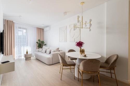 Grzegorzki Apartment | Pet-Friendly GA Luxury Apartments G29 - Rated 9.5/10