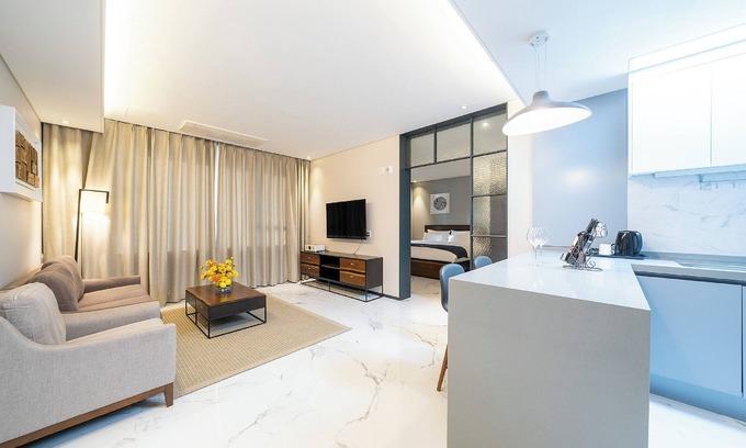 Cheongju Hotel | Relax at Gloucester Hotel Cheongju with Family-Friendly Amenities