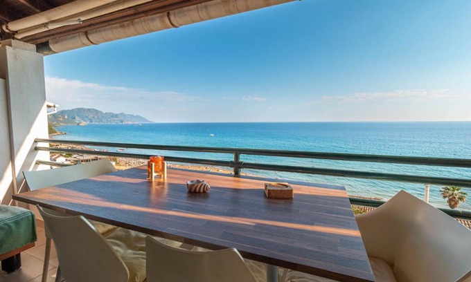 Glyfada Apartment | Oceanfront Glyfada Home 113 at Menigos Resort Apartments
