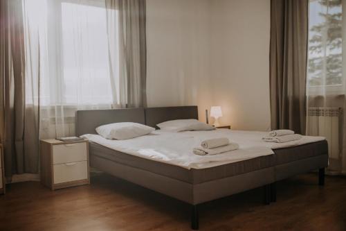 Krasnobrod Apartment | Pet-Friendly Gościniec Celina with Oceanfront Views