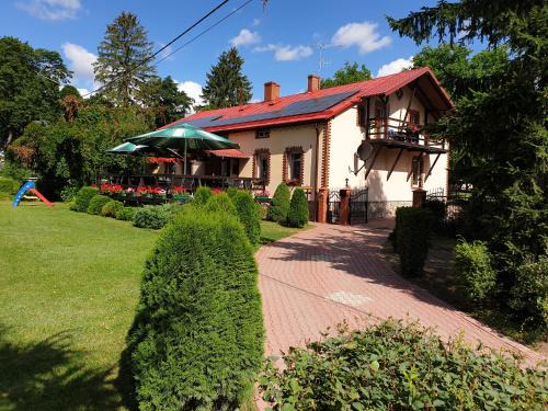 Kosewo House | Experience Ocean Views at Gościniec LECH - Rated 9/10!