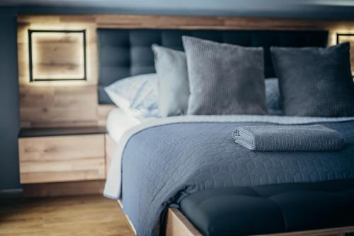 Podzamcze Hotel | Pet-Friendly Gościniec pod Lilijką with Breakfast Included
