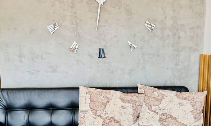 Guayabal Apartment | Discover Go and Living Suite 1014: Family-Friendly Retreat
