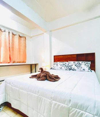 Samphao Lom Apartment | Discover Unique Experiences Beyond Ayutthaya for Families