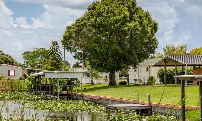Buckhead Ridge House | Unforgettable Stays at GO FISH INN with Kitchen Amenities