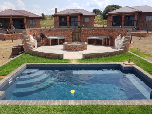Theunissen Apartment | Goedehoop Game Farm: Family-Friendly Retreat with Pool Access