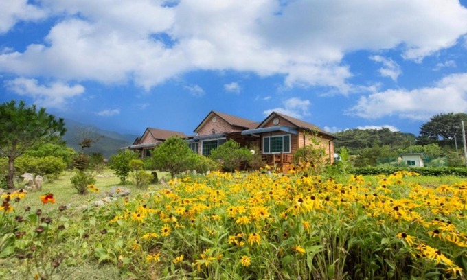 Goesan House | Family-Friendly Eco Escape at Goesan Banditbul Pension