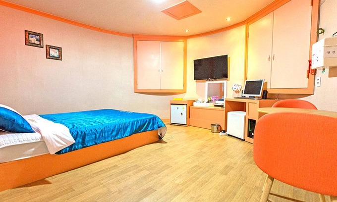 Jeungpyeong Hotel | Eco-Friendly Goesan Top Self Check-in Motel - Rated 10/10