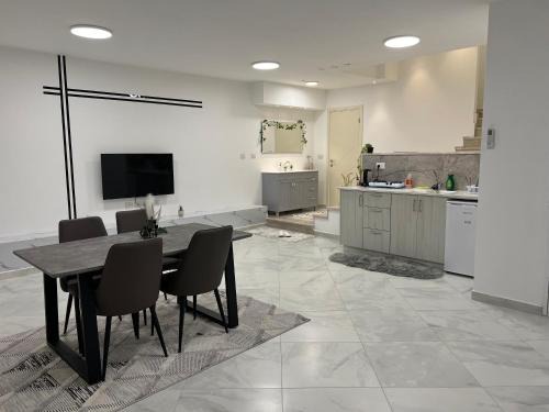 Masade Apartment | Modern Apartments in Israel with Breakfast & Family Amenities