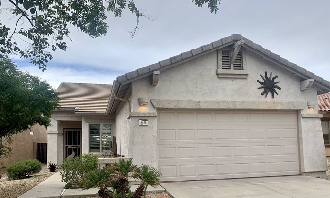 Gold Canyon House | Gold Canyon House, Community Heated Pool, Private Spa close to trails!