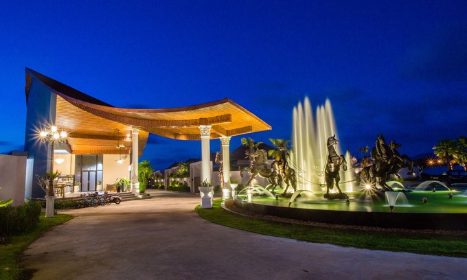 Choeng Thale Villa | Gold Chariot Pool Villa: 4-Star Oasis with Family Amenities