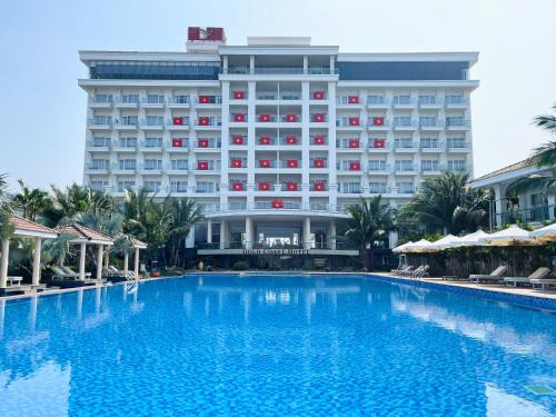 Bao Ninh Resort | Experience Gold Coast Hotel Resort & Spa: 5-Star Oceanfront Bliss
