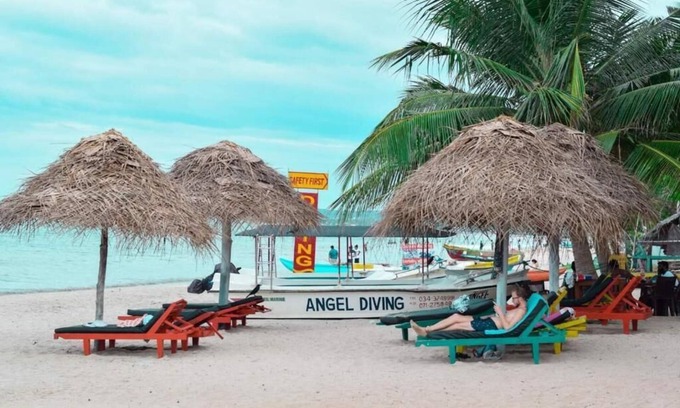 Uppuveli Hotel | Budget-Friendly Golden Beach Cottages with Family Amenities