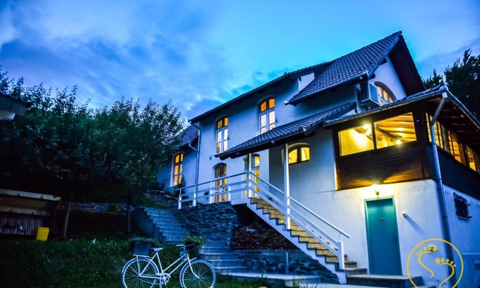Saliste House | Family-Friendly Stay at Golden Deevi - 4-Star Excellence