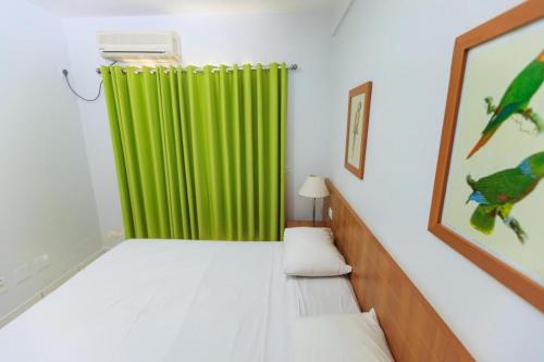 Caldas Novas Apartment | Golden Dolphin Express: Family-Friendly Getaway Awaits