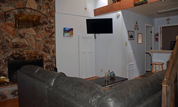 Angel Fire Condo | Idyllic Getaway: Angel Fire 2BR Condo with Family-Friendly Perks