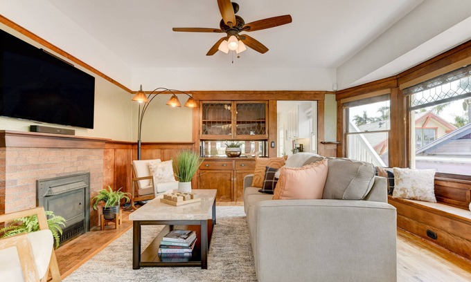 Golden Hill House | Golden Hill Craftsman Bungalow - Steps from the Ocean!