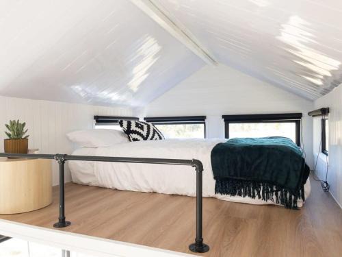 Rosedale House | Discover Golden Hill Farm: Pet-Friendly Retreat with High Ratings
