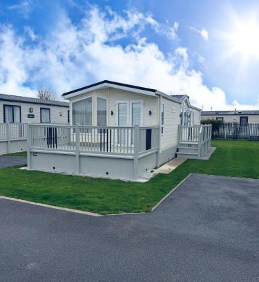 Chapel Saint Leonards Other | Golden Palm Resort - The Meridian - Coastal Caravan Breaks