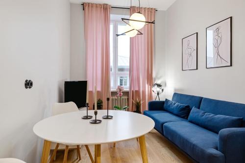Old Town Apartment | Ideal Golden Residence in Tartu Center with Breakfast Included