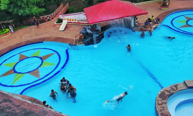 Igatpuri Hotel | Relax at Golden Resort and Farm with Family-Friendly Amenities