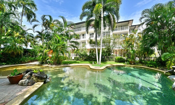 Yorkeys Knob Apartment | Beachfront Bliss at Golden Sands Apartment Resort