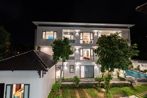 Tra Que Vegetable Village House | Relax at Golden Star Villa Hoi An with Oceanfront Views