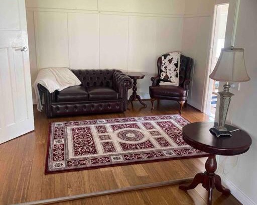 West Wyalong Apartment | Delightful Golden Street Cottage - Child Friendly Retreat