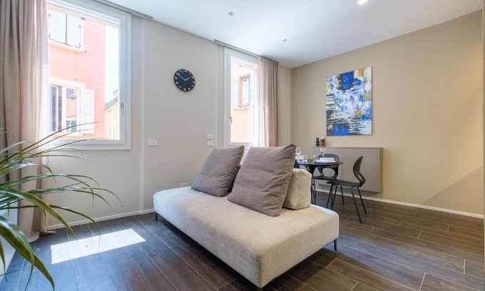 L'antico Ghetto Ebraico Apartment | Family-Friendly Golden Suite by Studio Vita - Rated 9.5/10