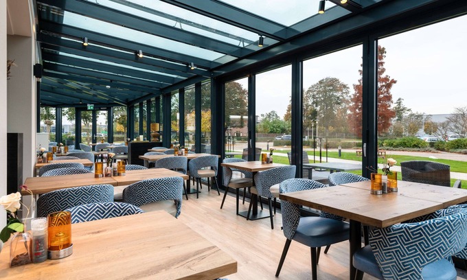 Nijkerk Hotel | Relax at Golden Tulip Ampt van Nijkerk with Pool & Spa