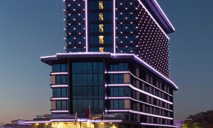 Bayrampasa Hotel | Elegant Escape at Golden Tulip Istanbul Bayrampasa Hotel