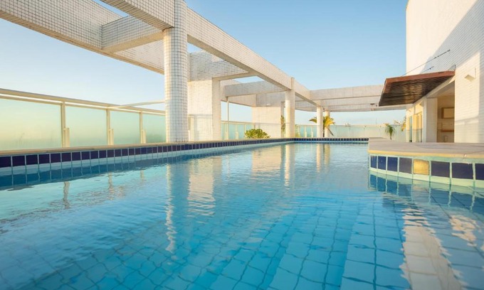 Macae Hotel | Oceanfront Golden Tulip Macaé: 4-Star Family Getaway