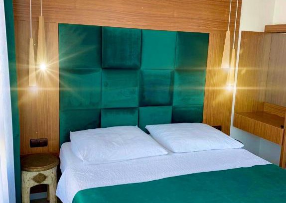 Primorsko Apartment | Golden View: Oceanfront Retreat by the Beach, Rated 9.5/10